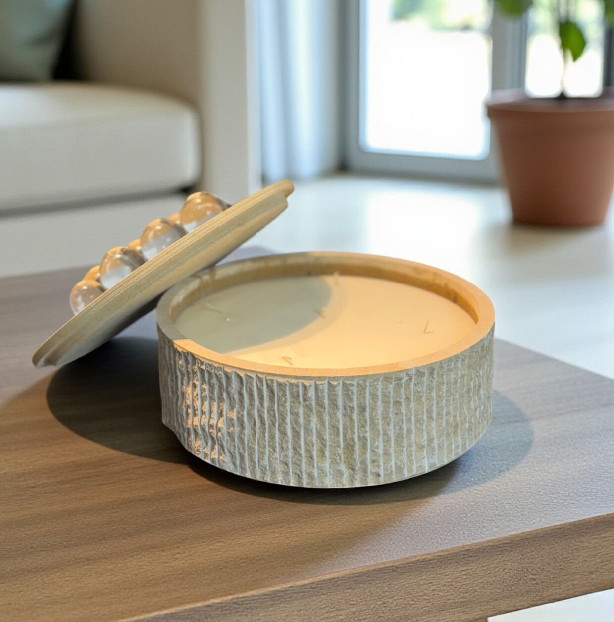 Küre Detaylı Mum Kase