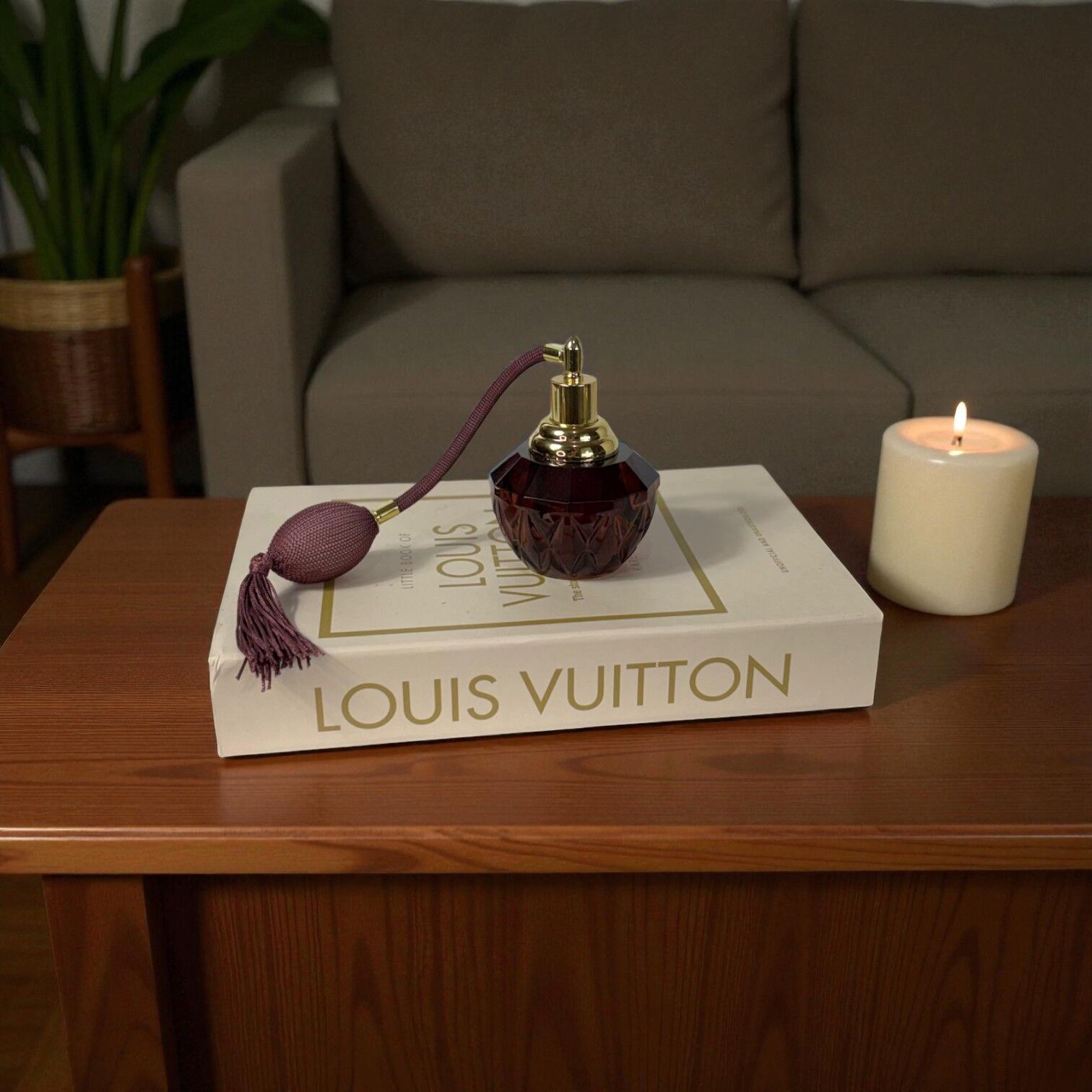 V Şekil Fısfıslı Parfüm Şişesi - Mor