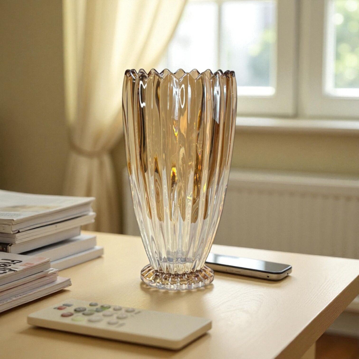 Çizgi Desen Vazo - Şampanya